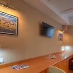 Anna Hotel 4*