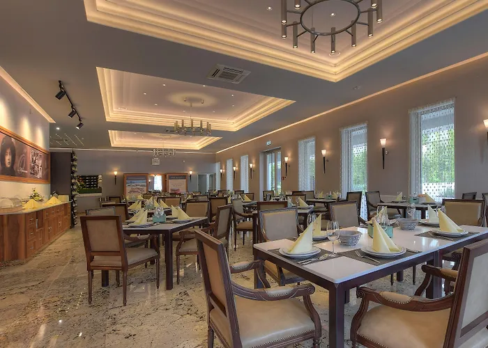 Anna 4* בודפשט