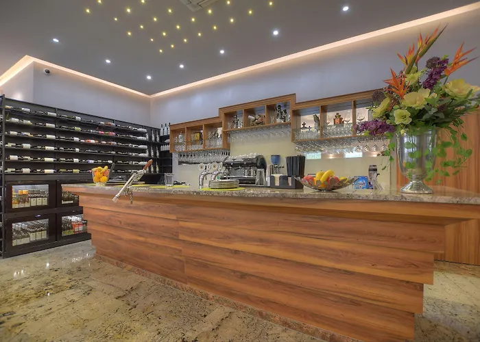 Anna 4* בודפשט